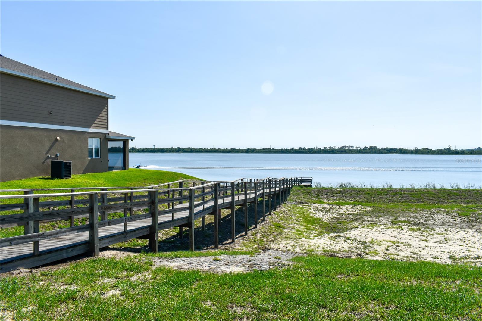 Image 90 of 91 For 180 Lake Smart Circle