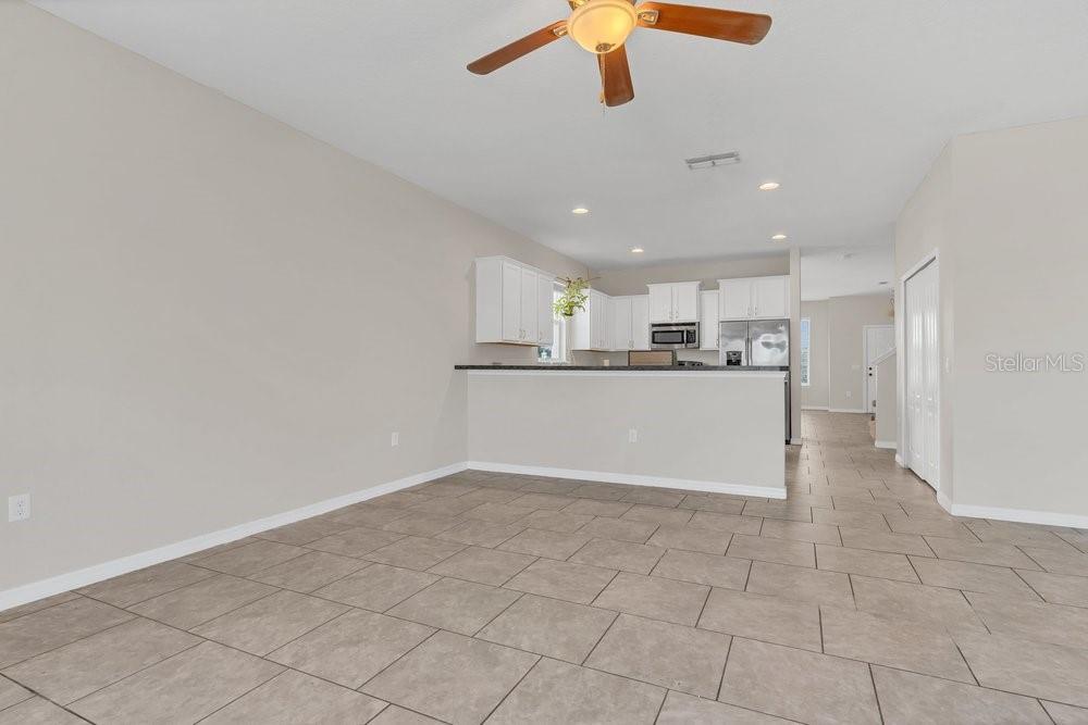 Image 12 of 44 For 1240 Maplebrook Drive