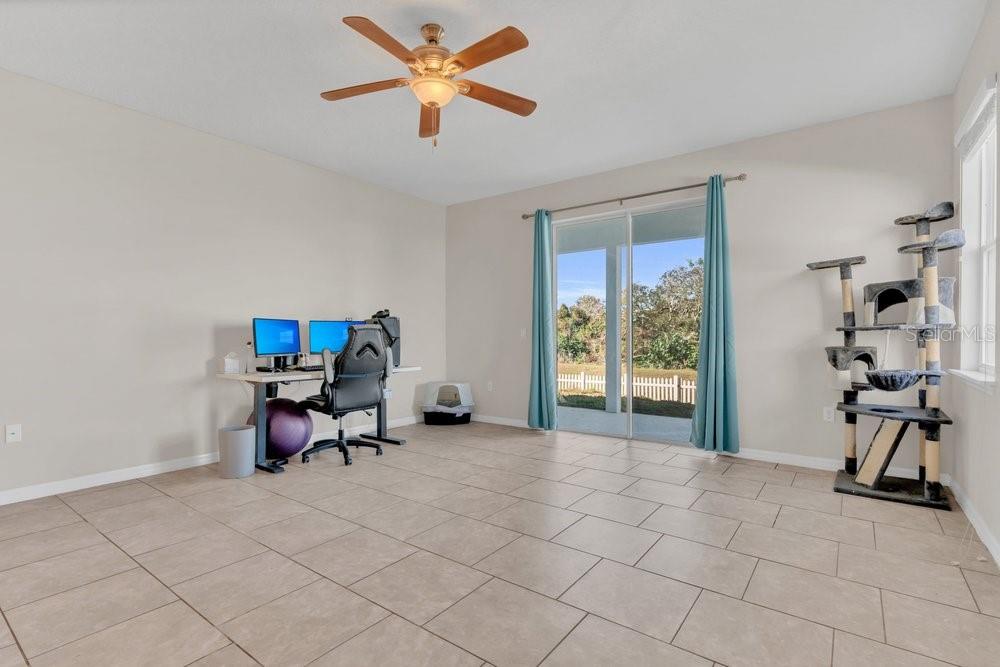 Image 14 of 44 For 1240 Maplebrook Drive