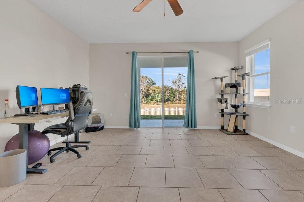 Image 15 of 44 For 1240 Maplebrook Drive