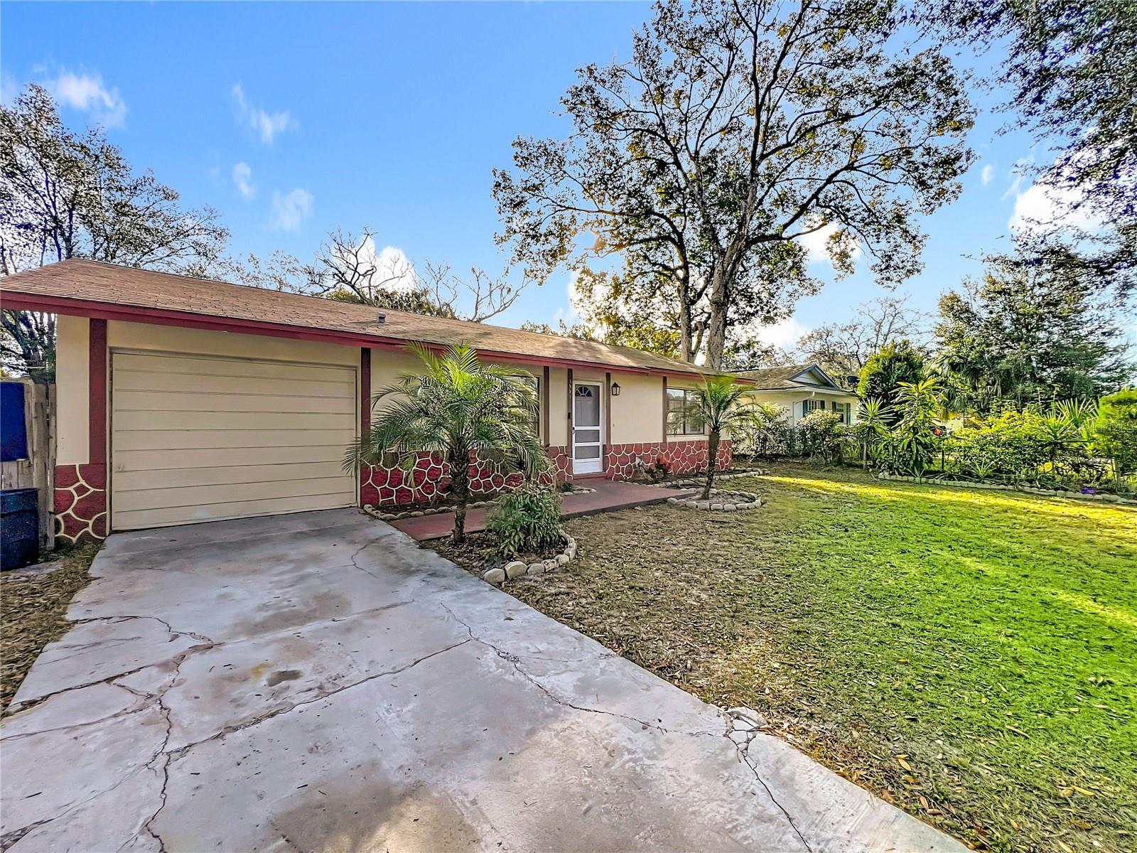 Image 2 of 36 For 2551 El Portal Avenue