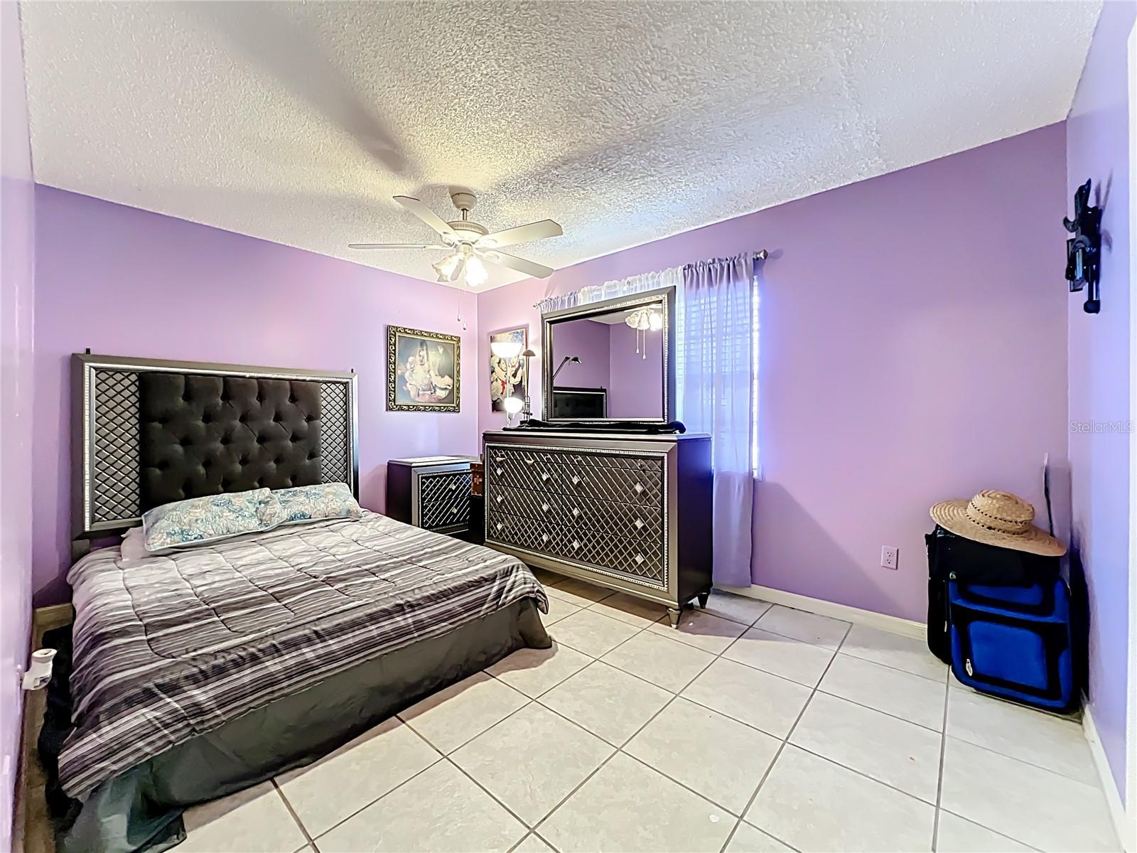 Image 21 of 36 For 2551 El Portal Avenue