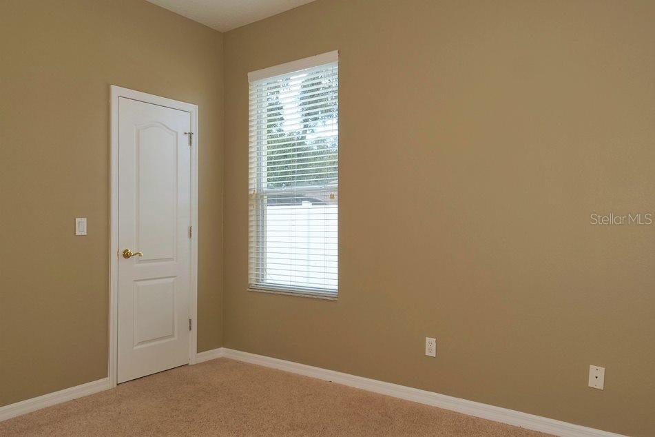 Image 12 of 16 For 4906 Lake Cove Boulevard