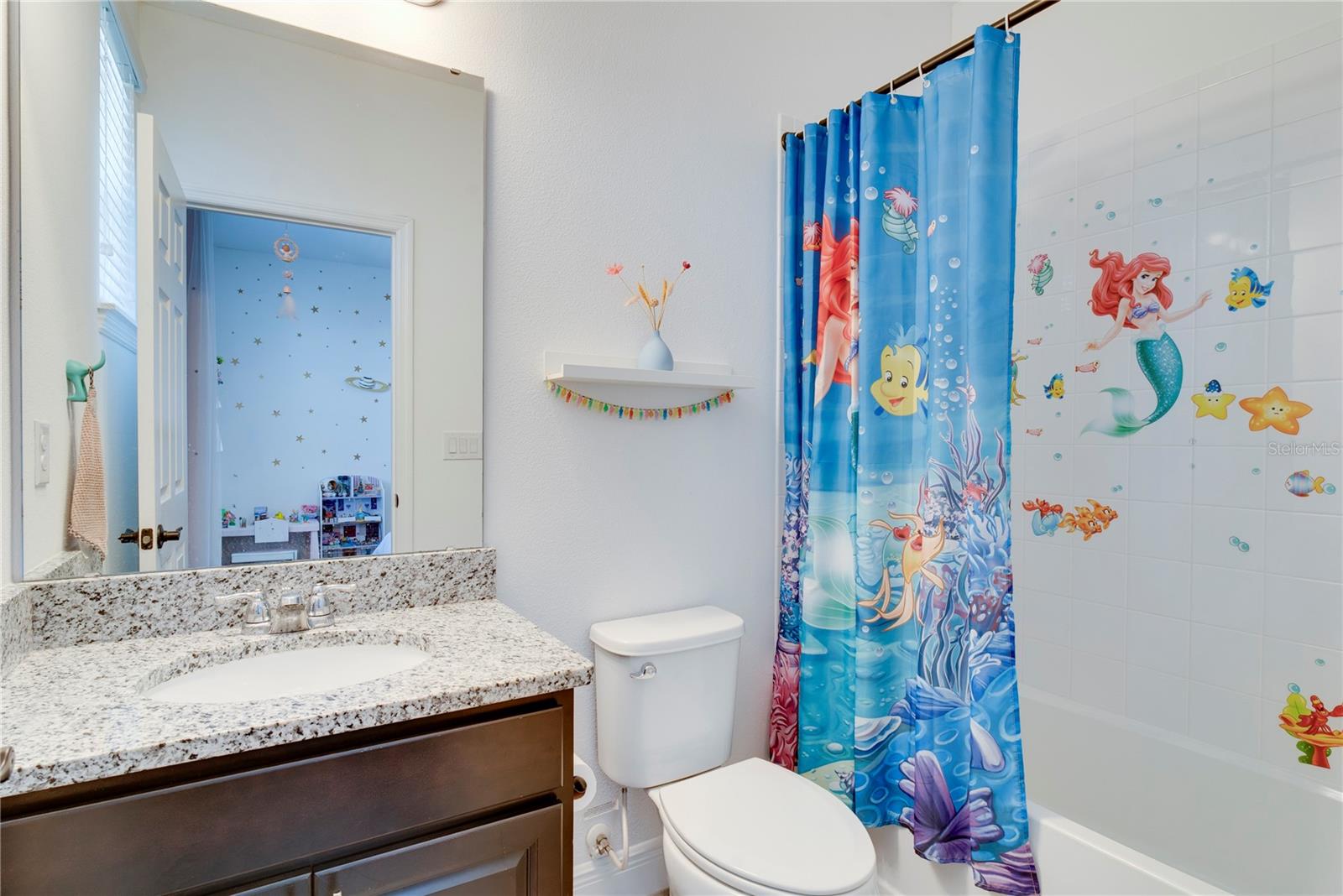 Image 23 of 36 For 15755 Sweet Limetta Drive