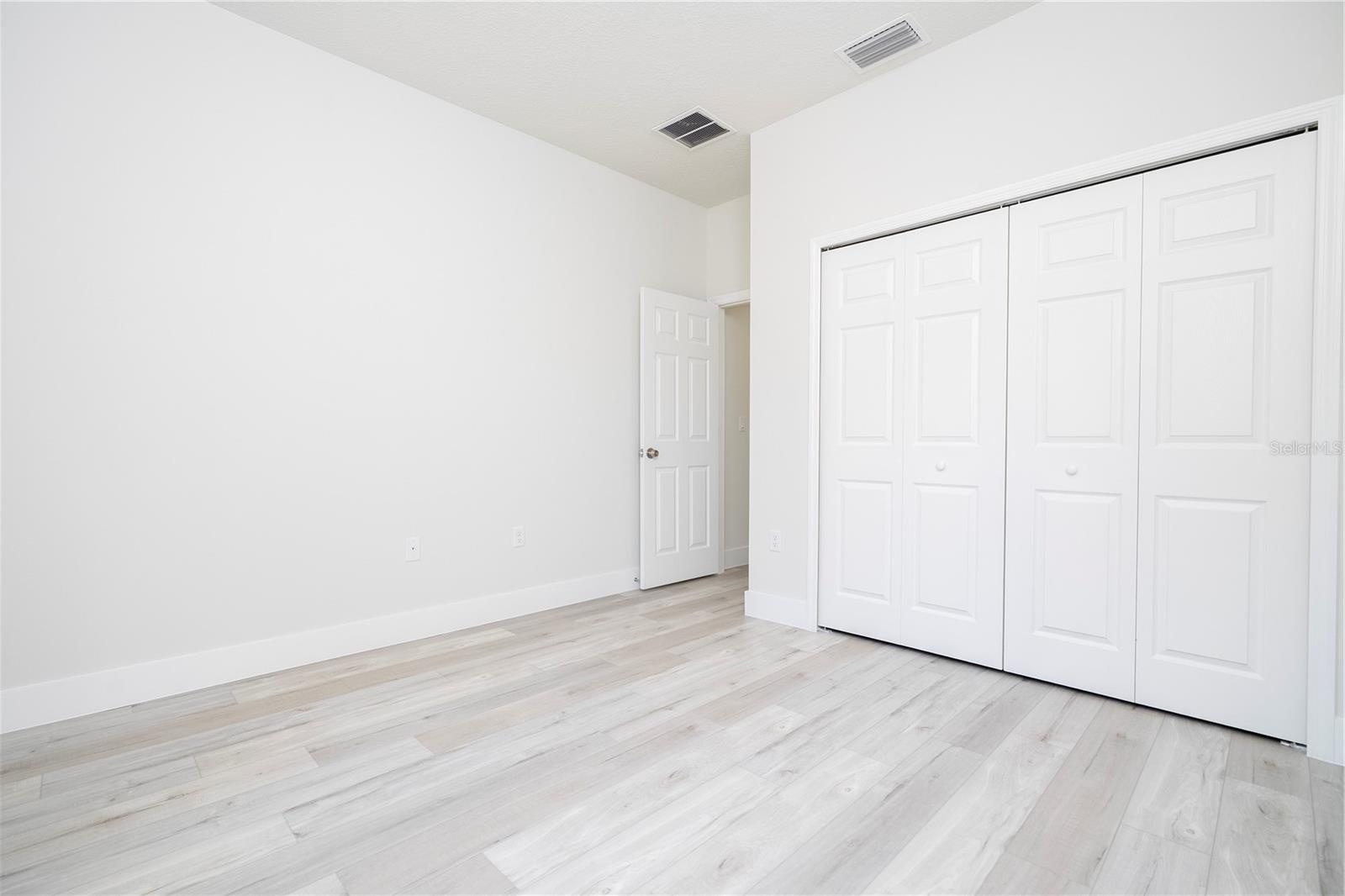 Image 27 of 42 For 6966 Fort Smith Terrace