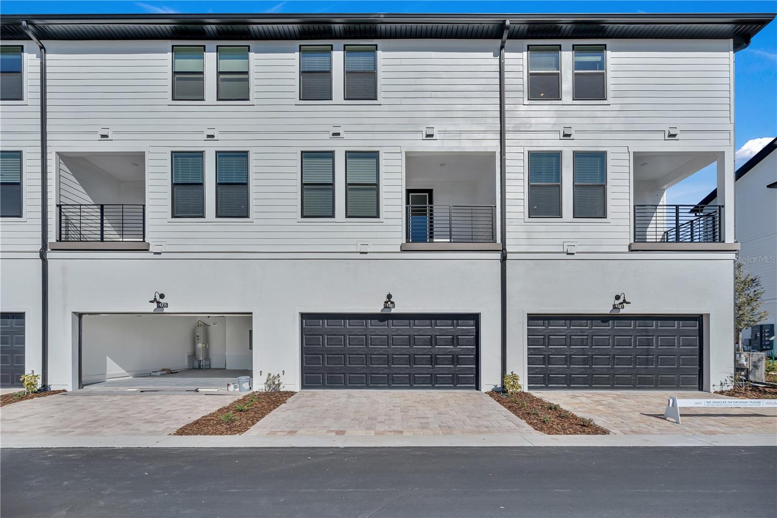 Image 33 of 33 For 15381 Hamlin Park Drive