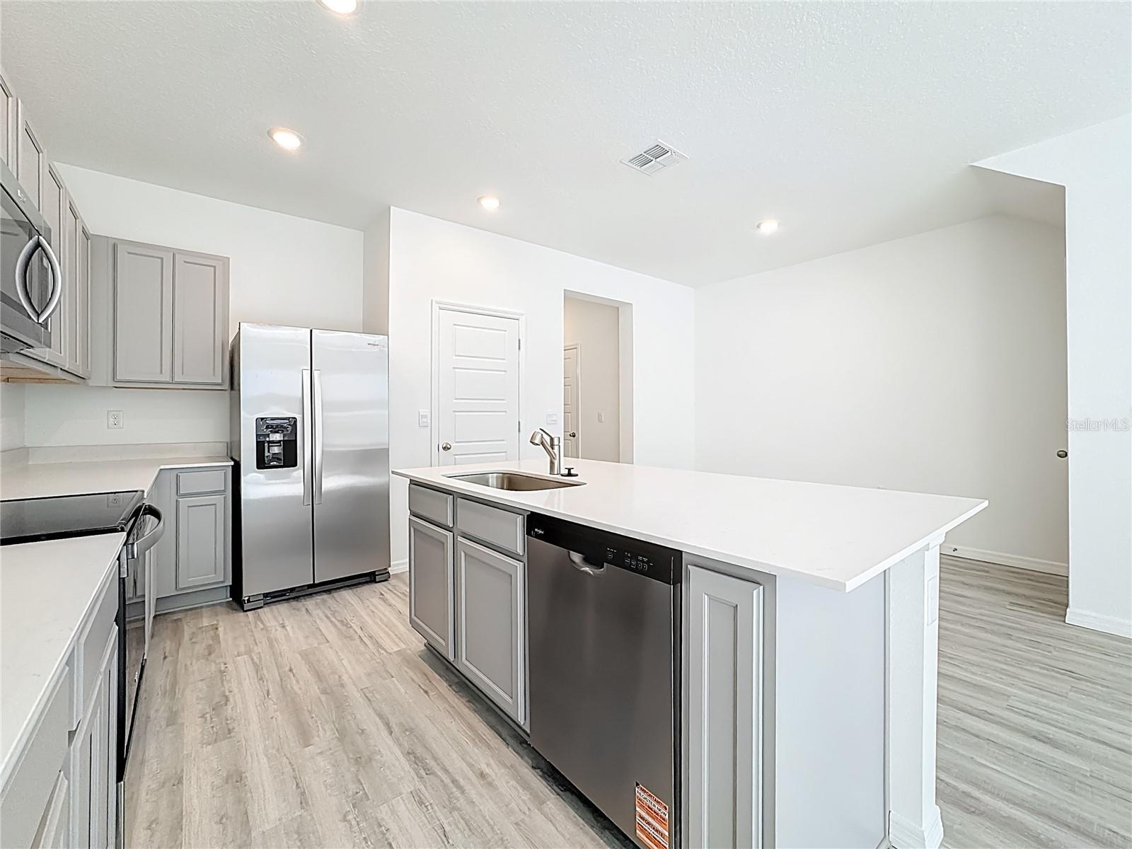 Image 13 of 54 For 2645 Olympic Court