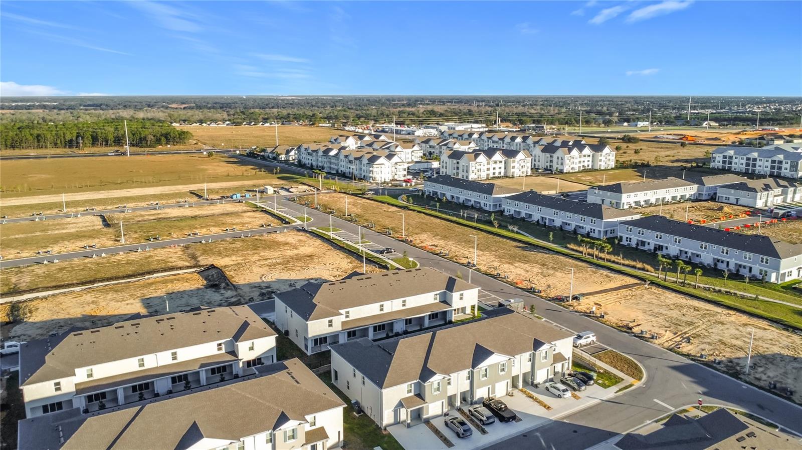 Image 52 of 54 For 2645 Olympic Court