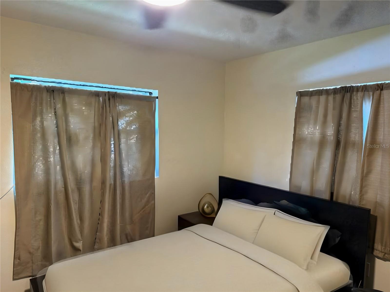 Image 7 of 16 For 6233 Balboa Drive