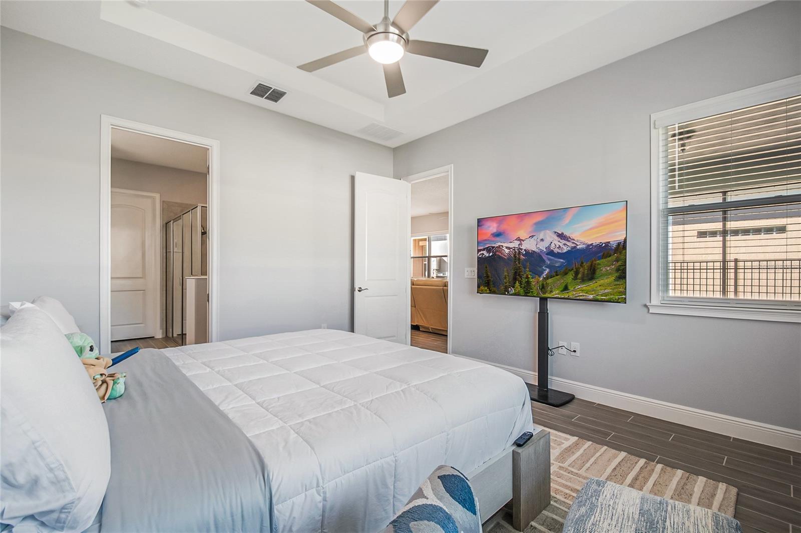 Image 13 of 48 For 2302 Datura Loop