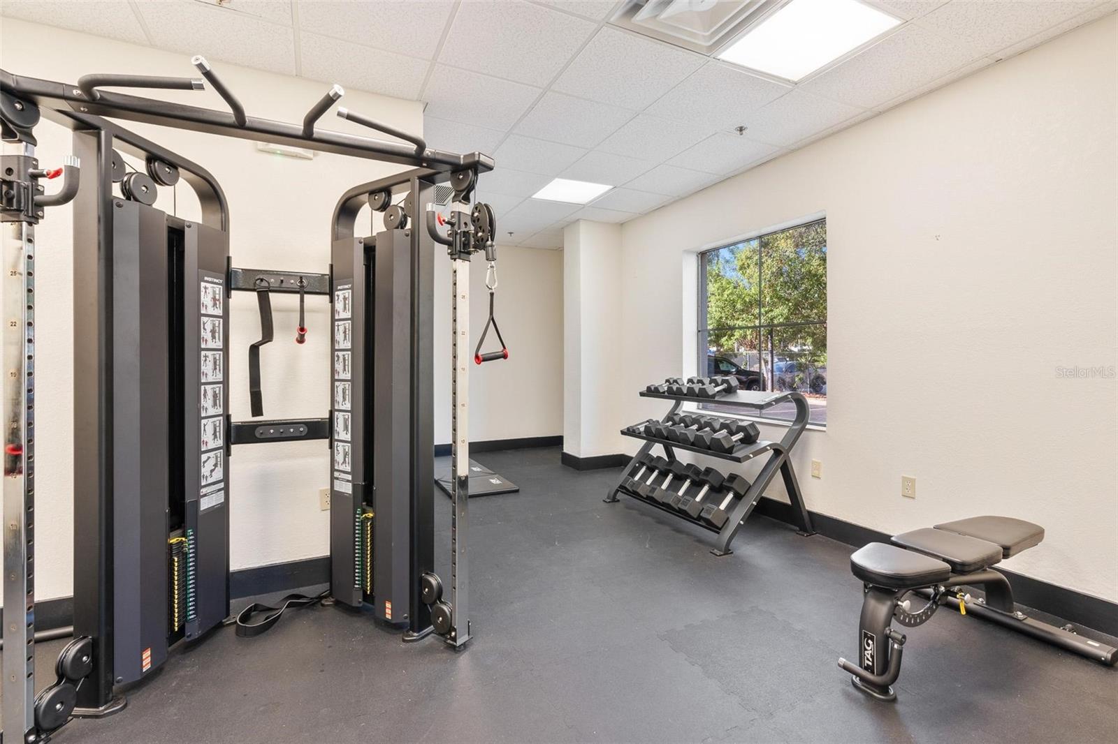 Image 21 of 37 For 7601 Canada Avenue