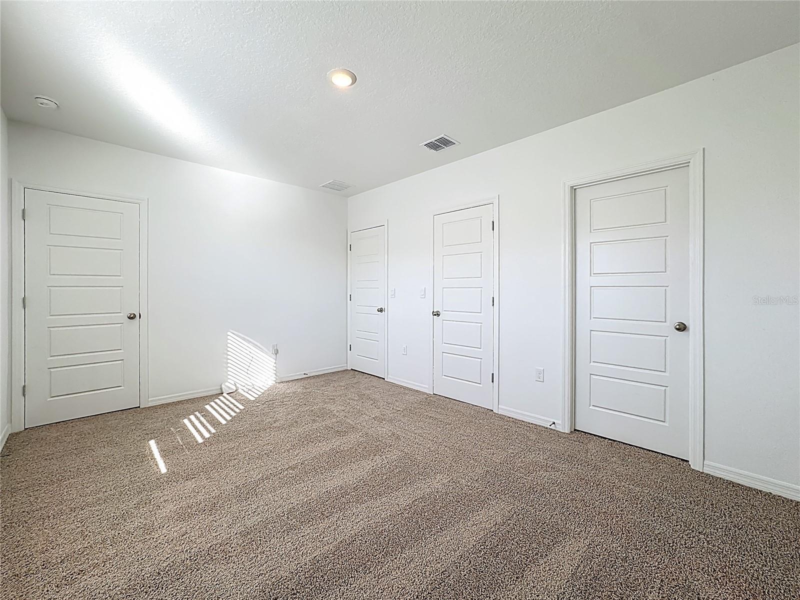 Image 28 of 49 For 2641 Olympic Court