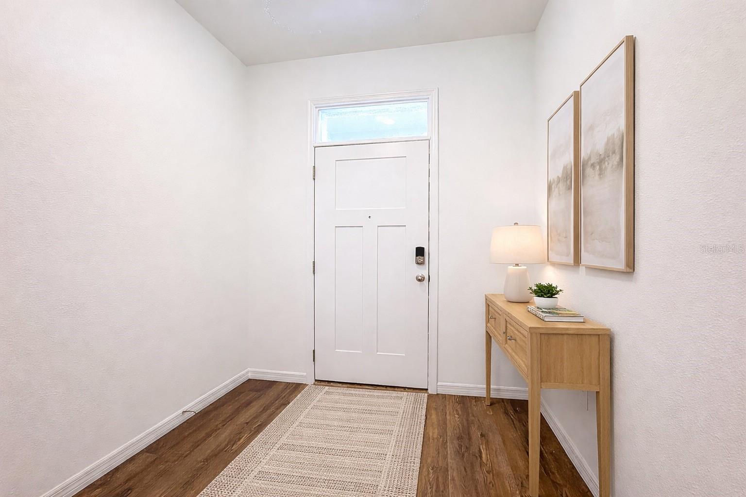 Image 4 of 49 For 2641 Olympic Court