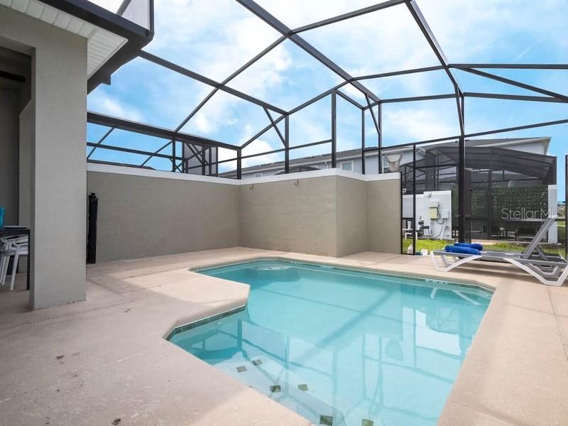 Image 38 of 59 For 4277 Quote Street