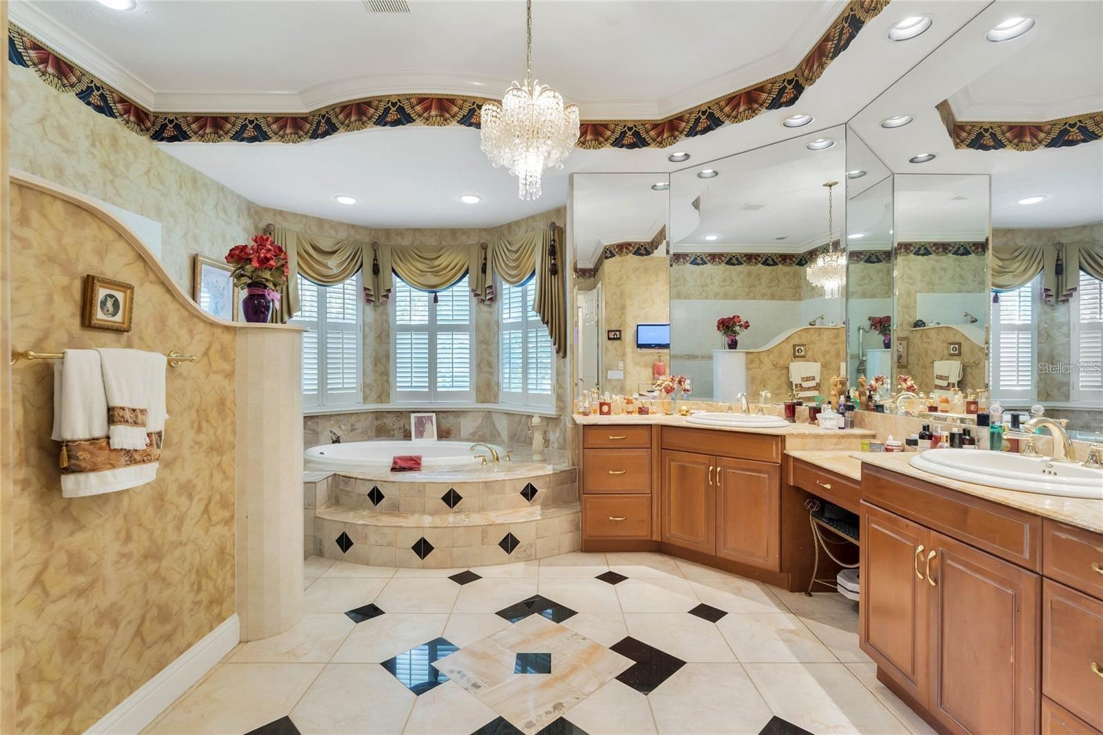 Image 12 of 35 For 9331 Southern Breeze Drive