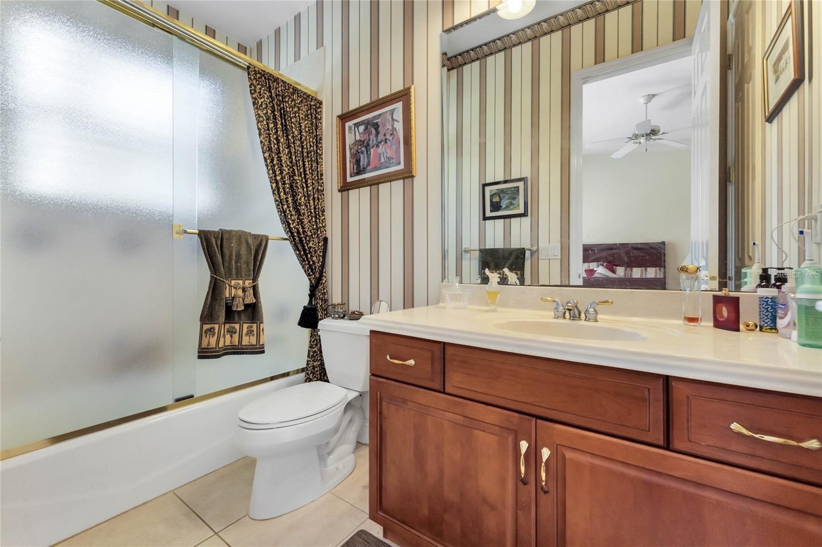 Image 14 of 35 For 9331 Southern Breeze Drive