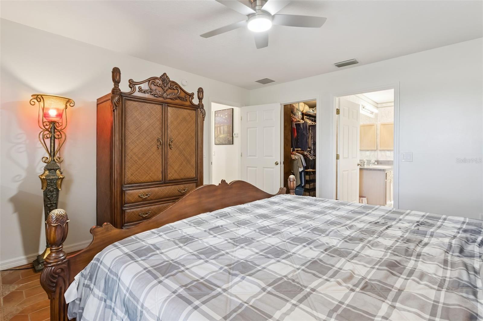 Image 13 of 32 For 8089 174th Belhaven Loop