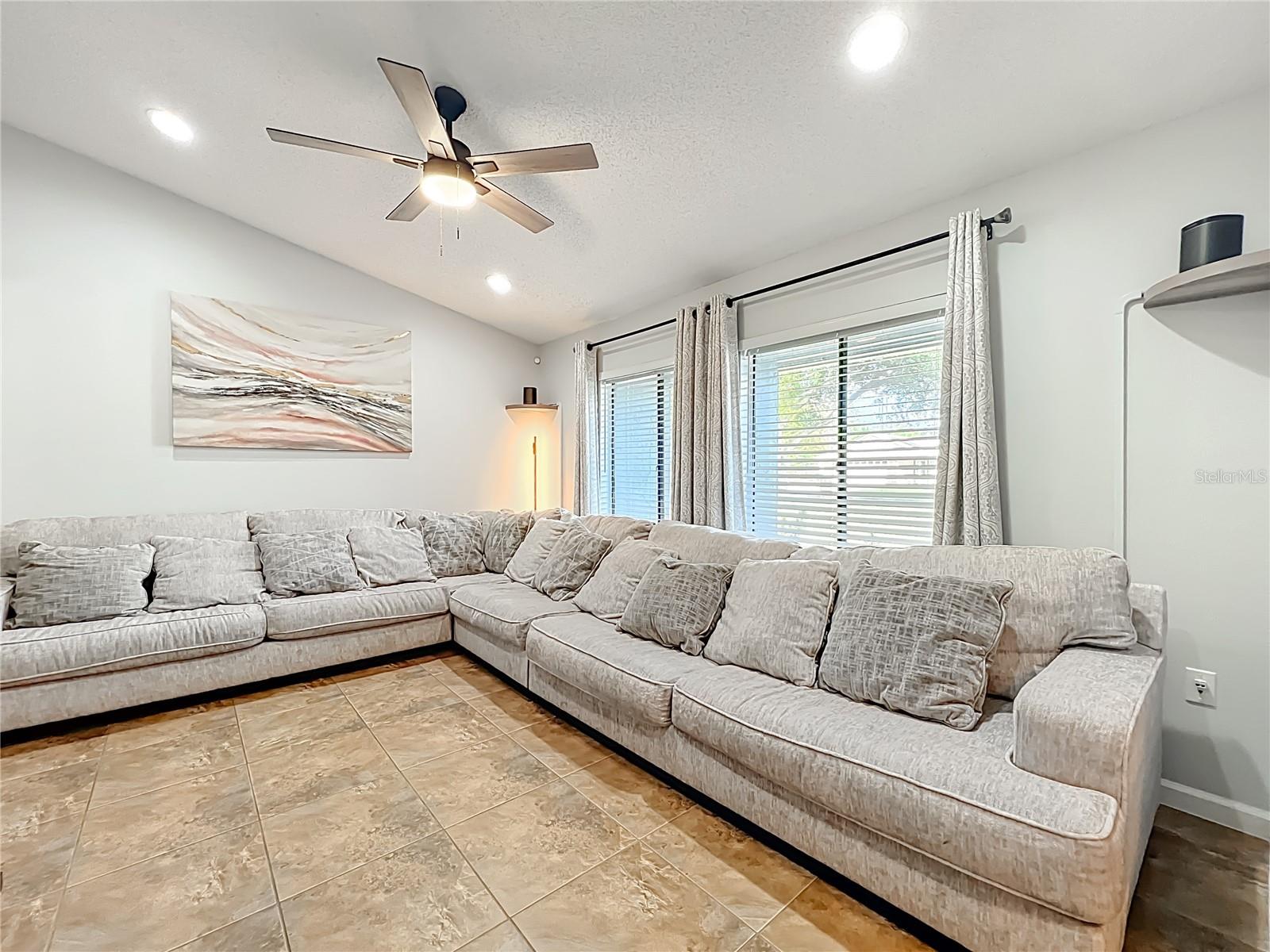 Image 15 of 45 For 4518 Pageant Way