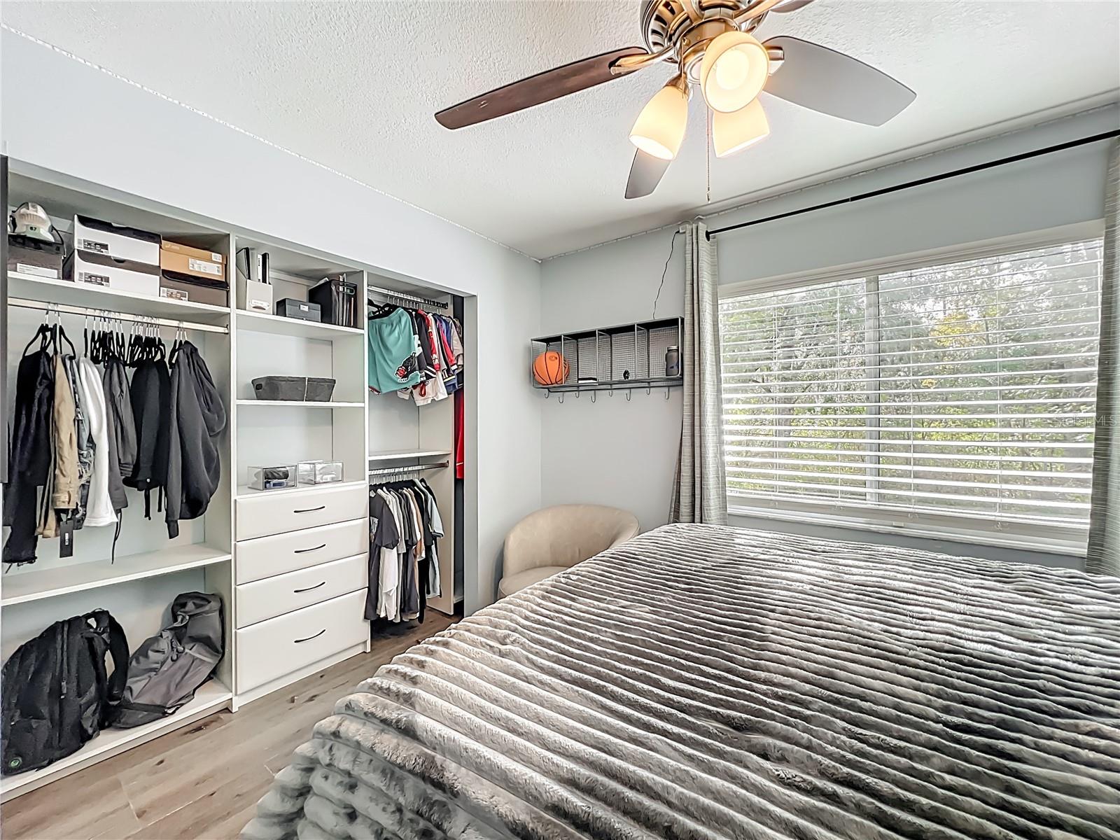 Image 8 of 45 For 4518 Pageant Way