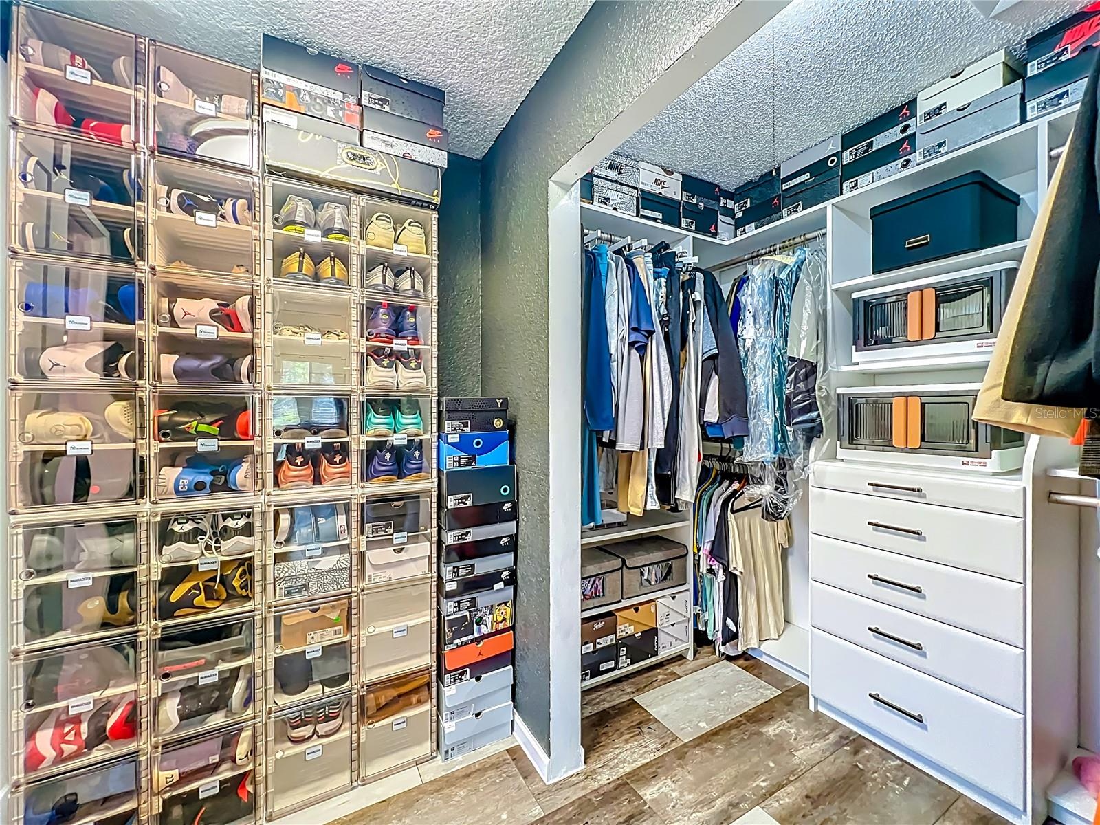 Image 9 of 45 For 4518 Pageant Way