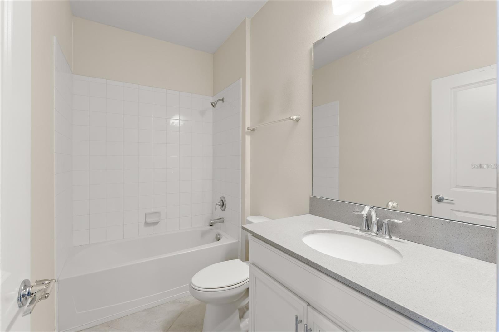 Image 19 of 40 For 1314 Royal St George Boulevard