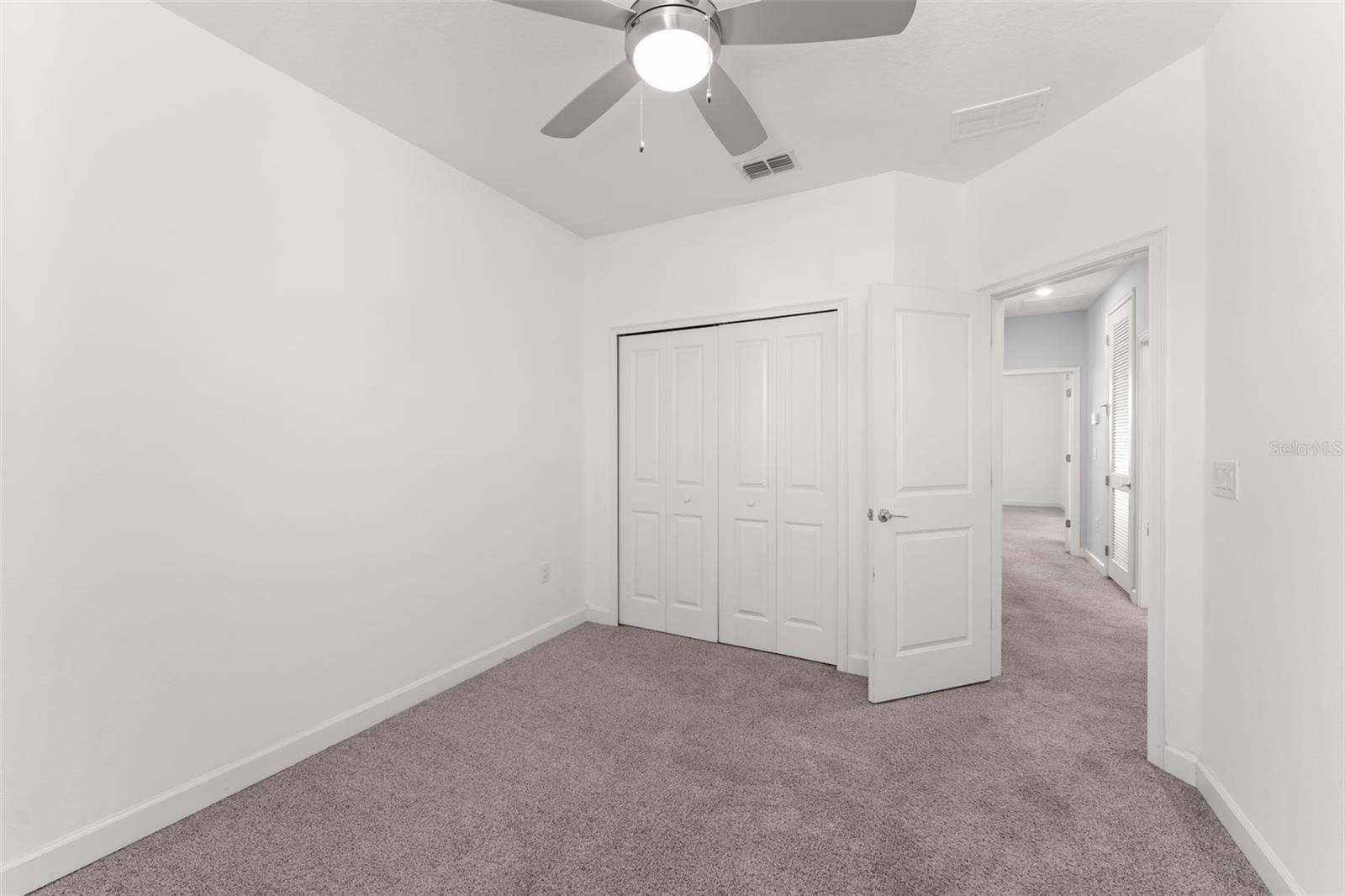 Image 23 of 40 For 1314 Royal St George Boulevard