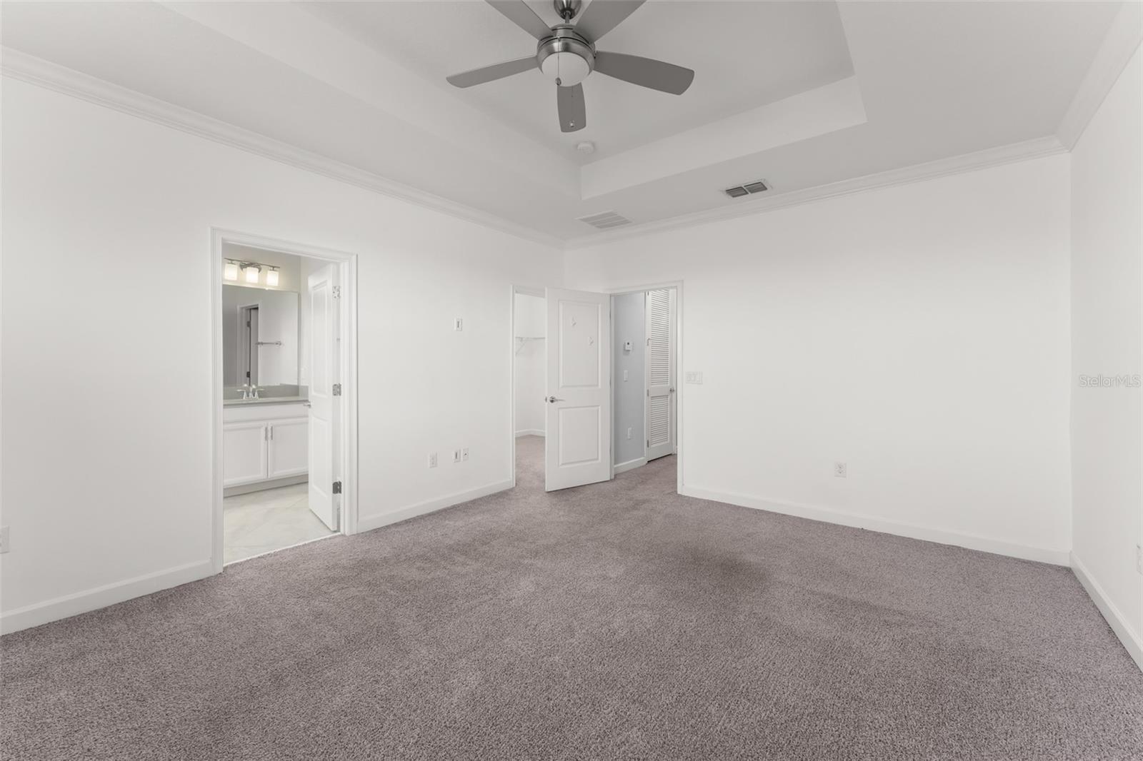 Image 25 of 40 For 1314 Royal St George Boulevard