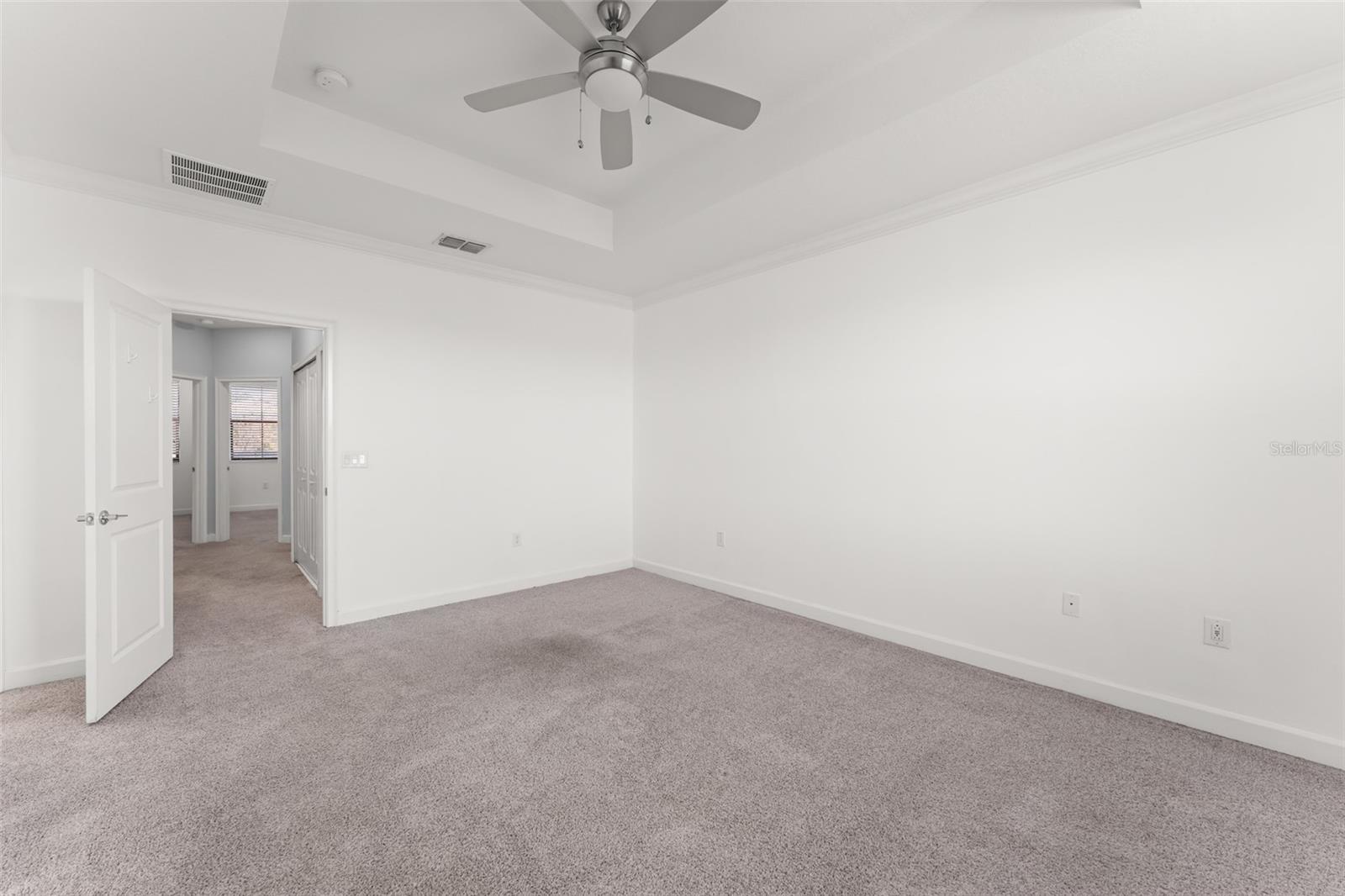 Image 26 of 40 For 1314 Royal St George Boulevard