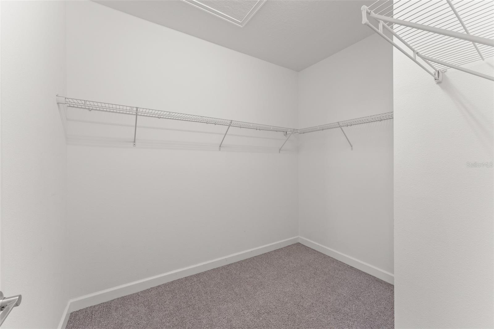 Image 29 of 40 For 1314 Royal St George Boulevard