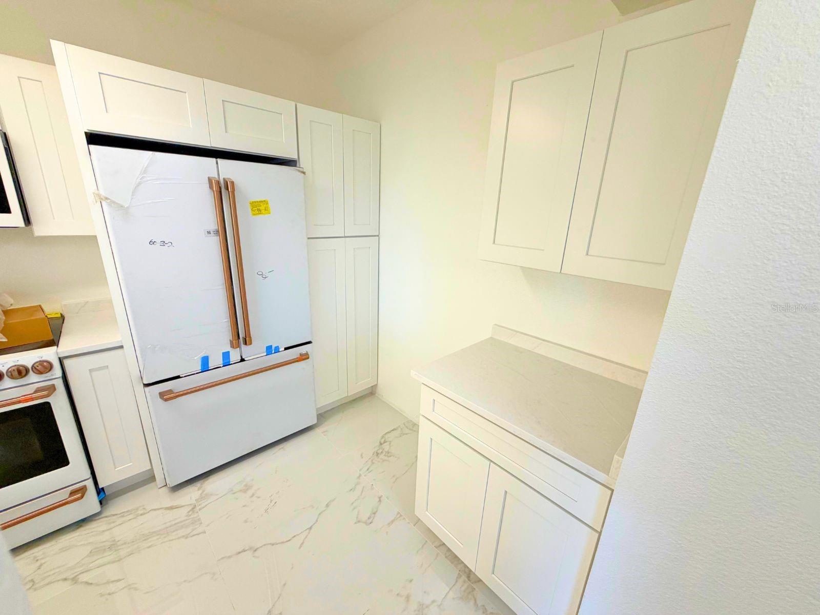 Image 8 of 28 For 5560 Metrowest Blvd  308