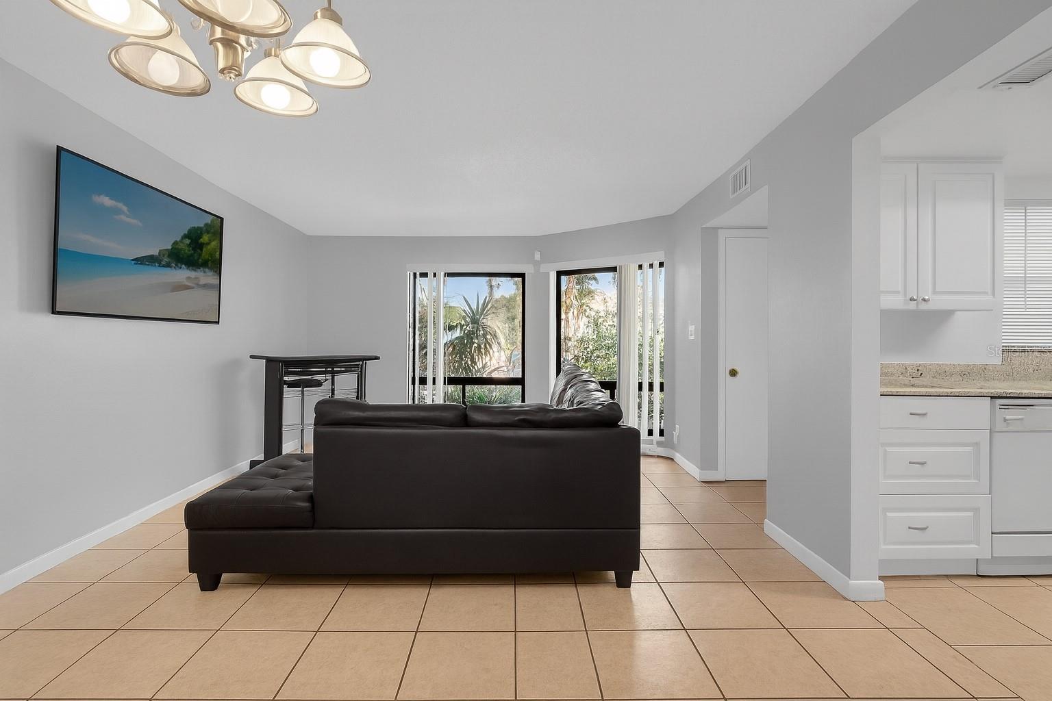 Image 5 of 24 For 2604 Lemon Tree Lane C