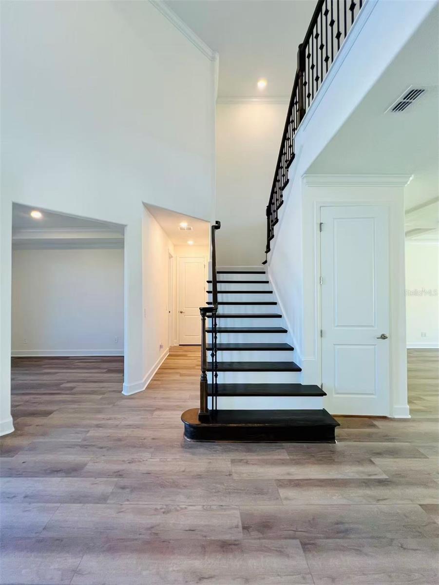 Image 10 of 63 For 1452 Waterview Ridge Circle