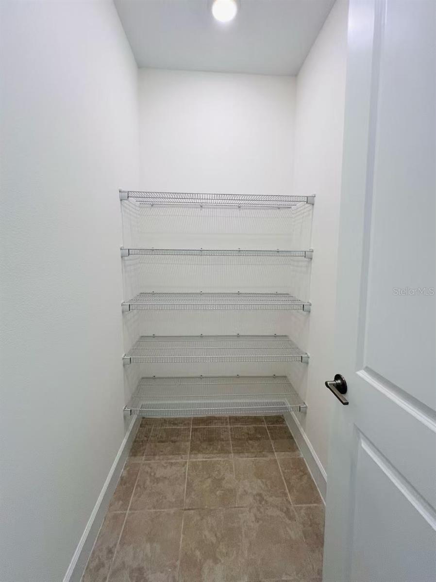 Image 18 of 63 For 1452 Waterview Ridge Circle