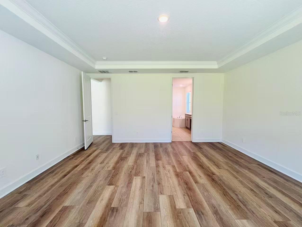 Image 24 of 63 For 1452 Waterview Ridge Circle