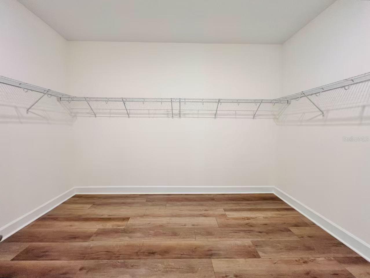 Image 27 of 63 For 1452 Waterview Ridge Circle