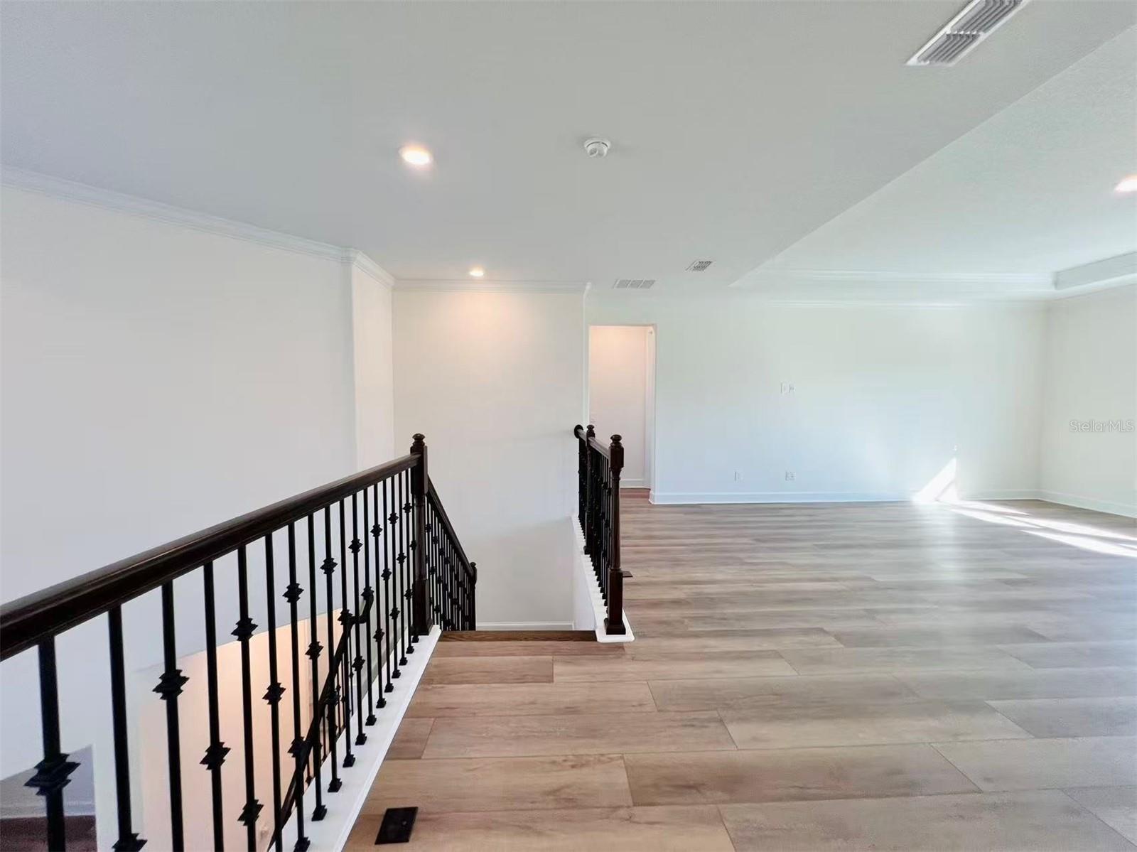 Image 31 of 63 For 1452 Waterview Ridge Circle