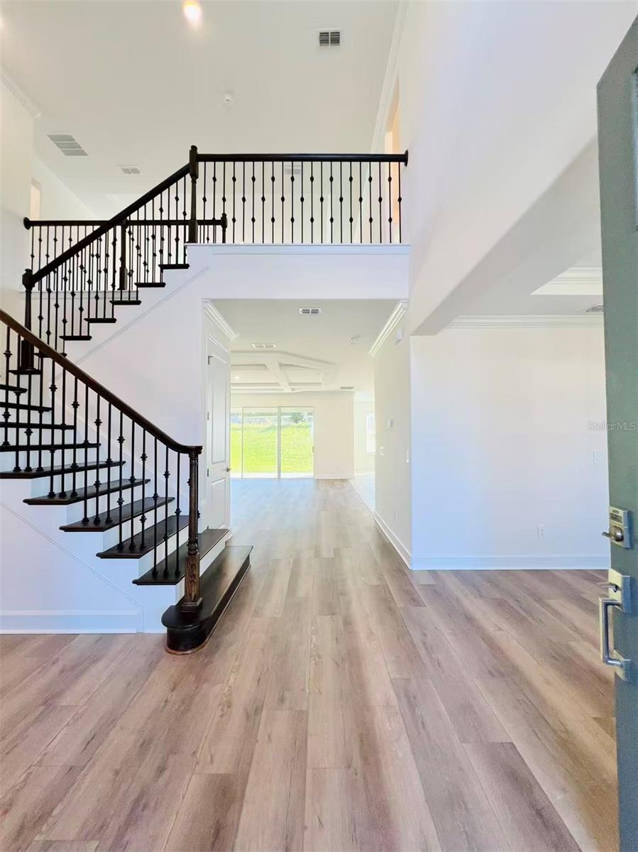 Image 5 of 63 For 1452 Waterview Ridge Circle