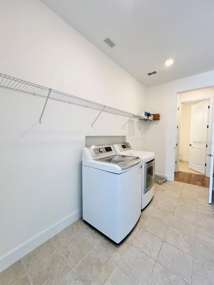 Image 50 of 63 For 1452 Waterview Ridge Circle