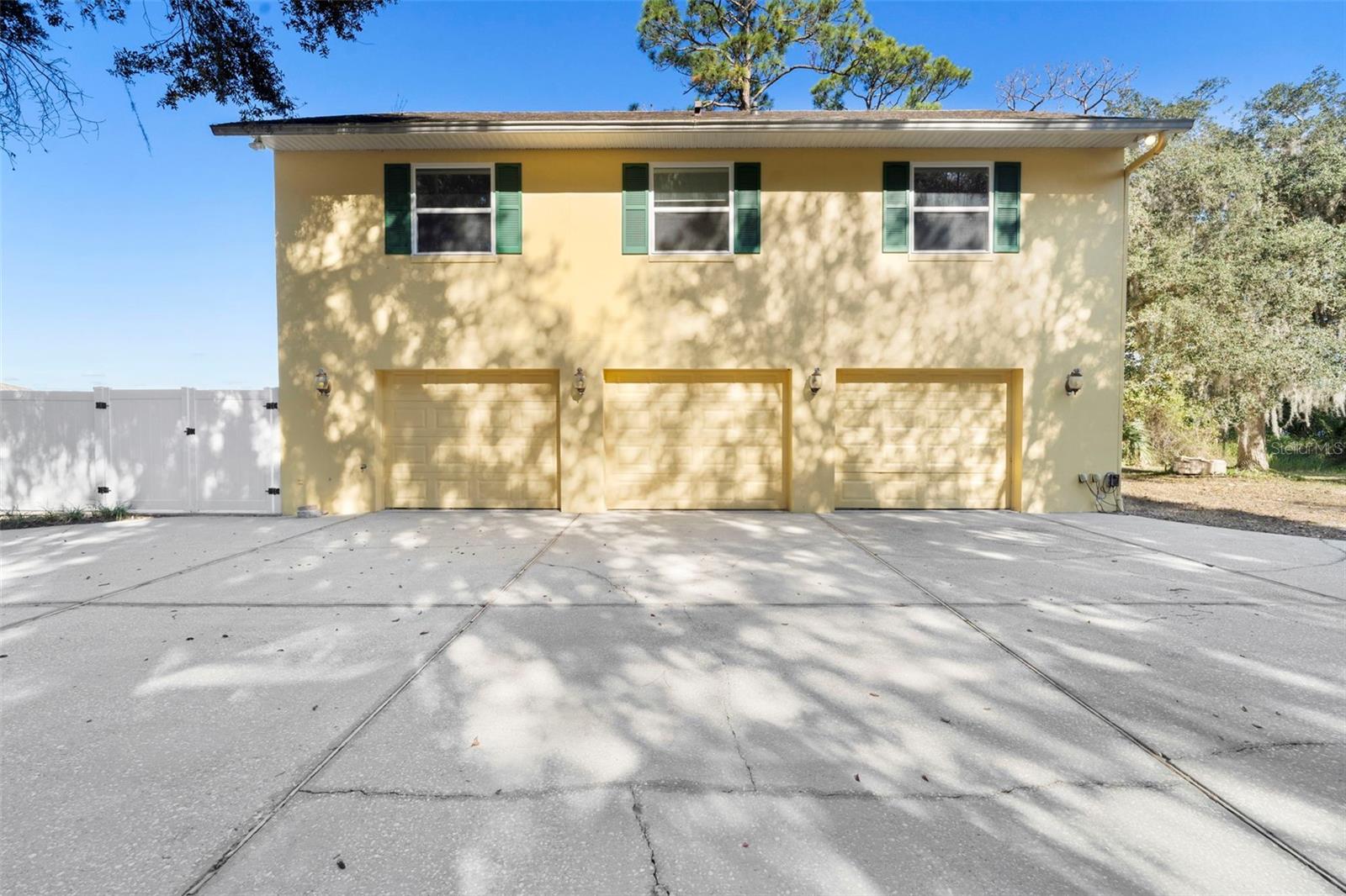 Image 46 of 70 For 811 Billsborough Road