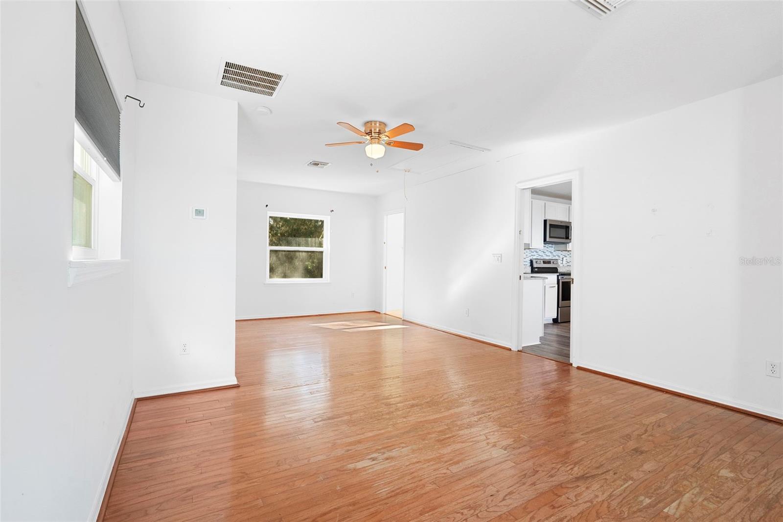 Image 63 of 70 For 811 Billsborough Road