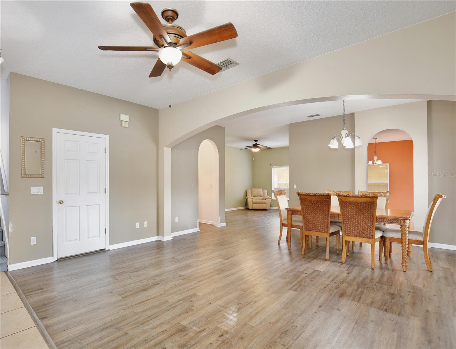 Image 9 of 31 For 11939 Citruswood Drive