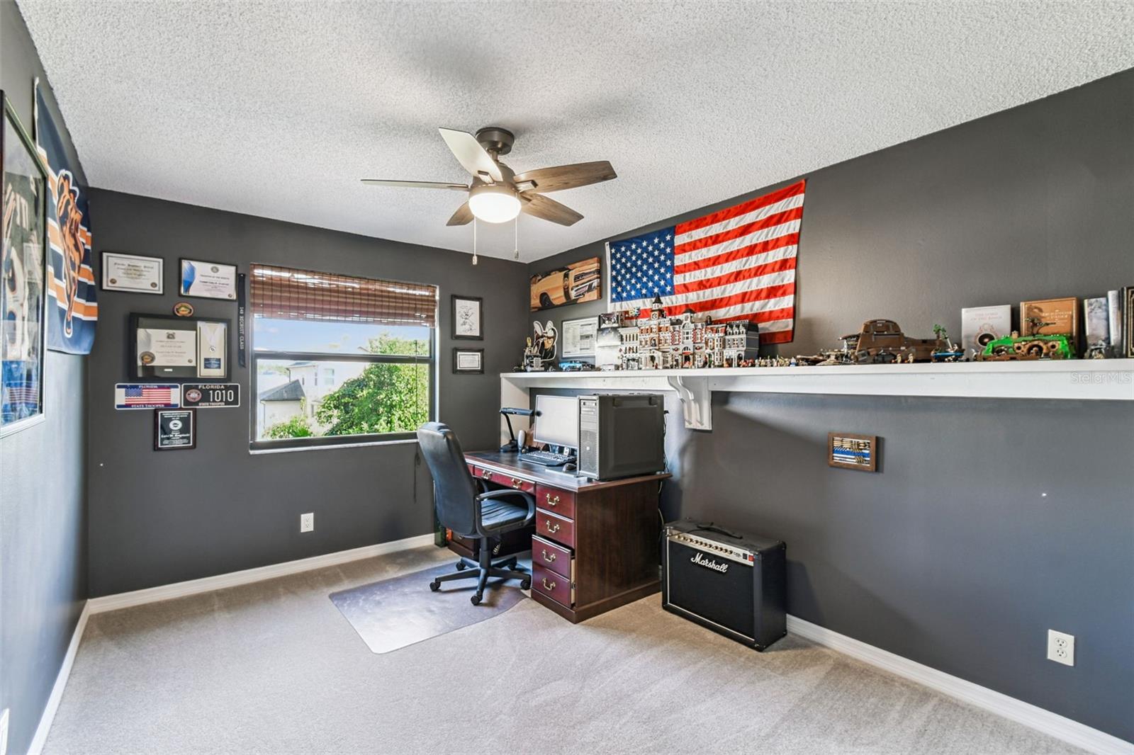 Image 32 of 60 For 987 Cross Cut Way