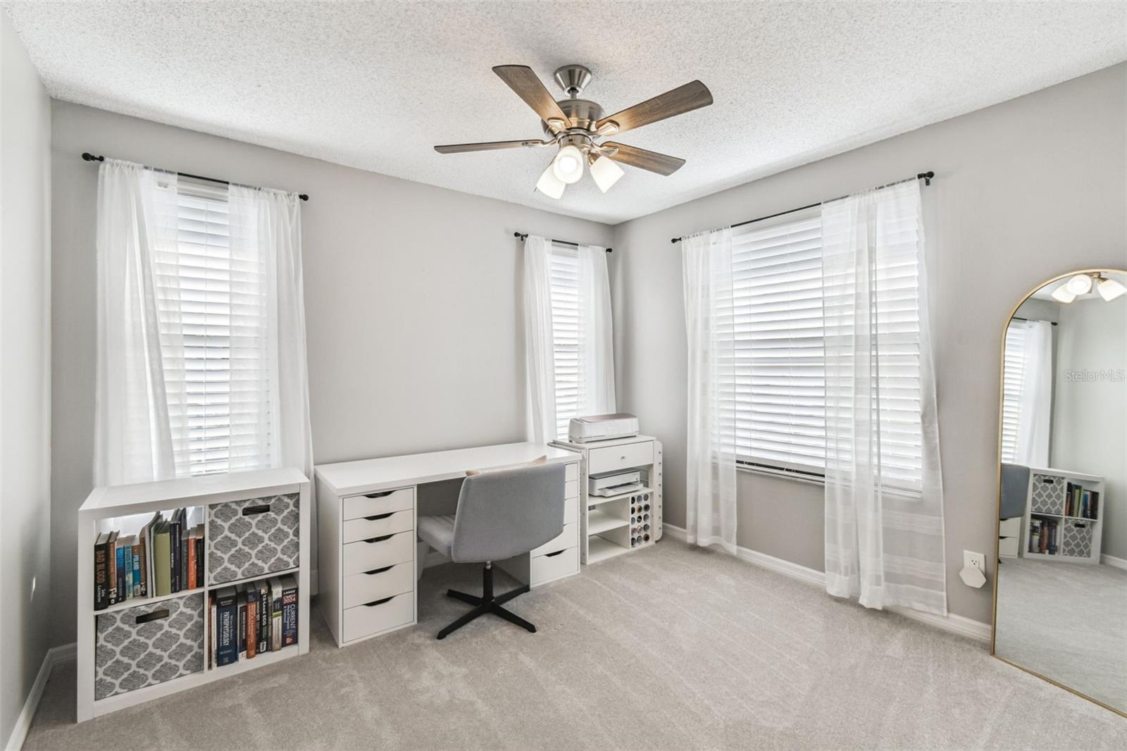 Image 35 of 60 For 987 Cross Cut Way