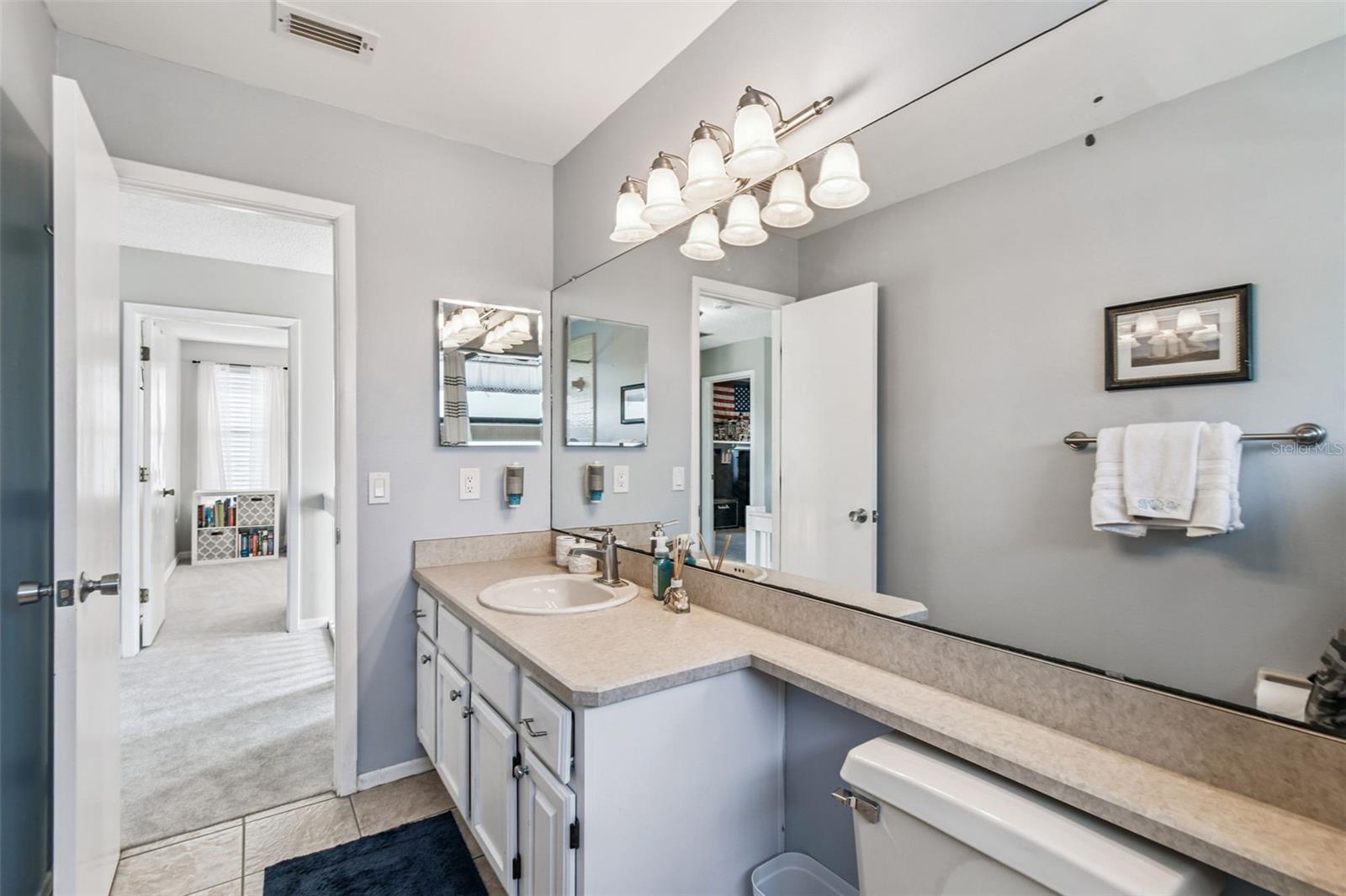 Image 38 of 60 For 987 Cross Cut Way