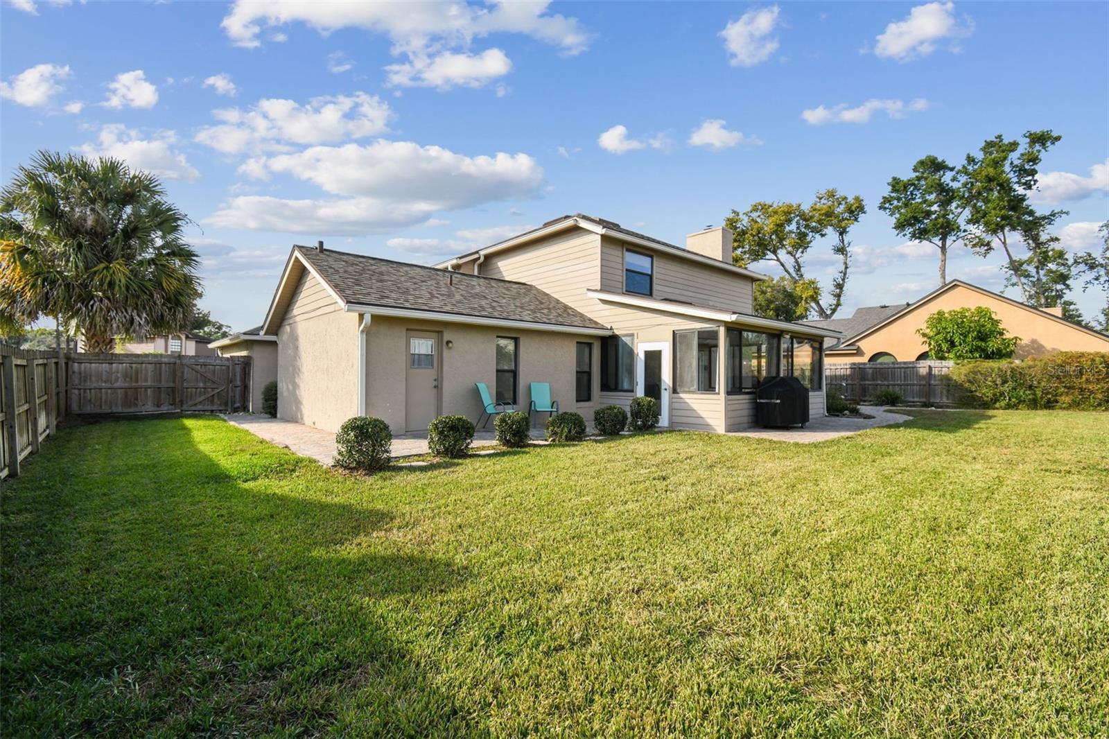 Image 47 of 60 For 987 Cross Cut Way