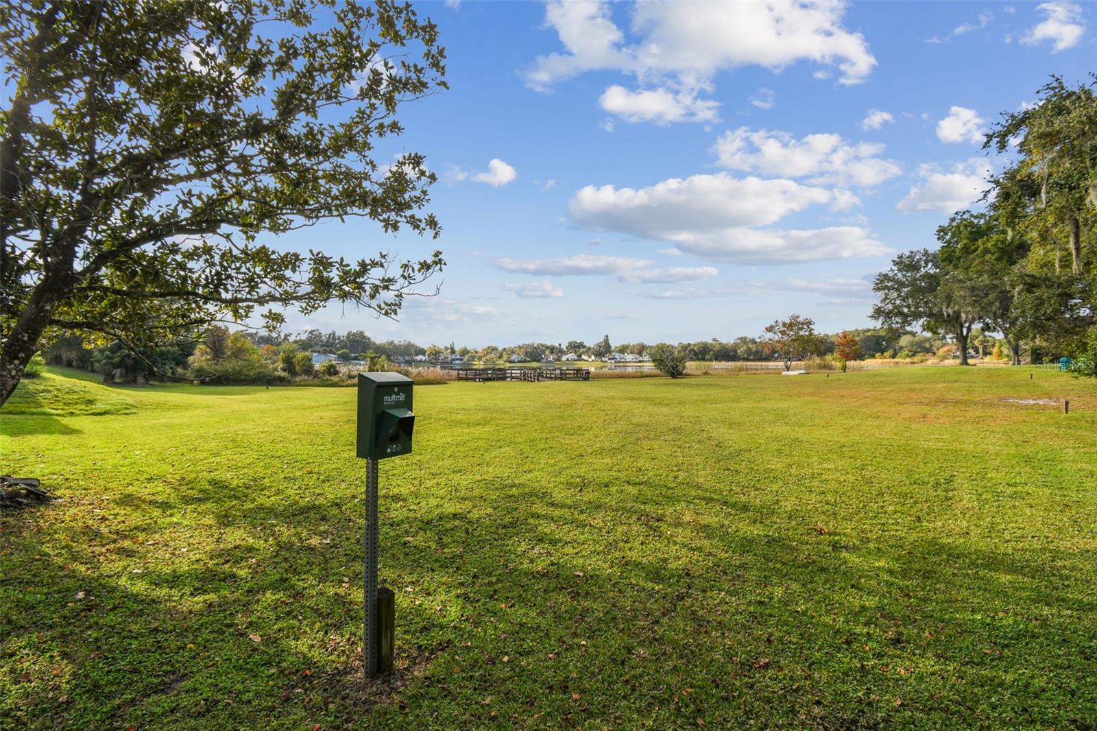 Image 56 of 60 For 987 Cross Cut Way