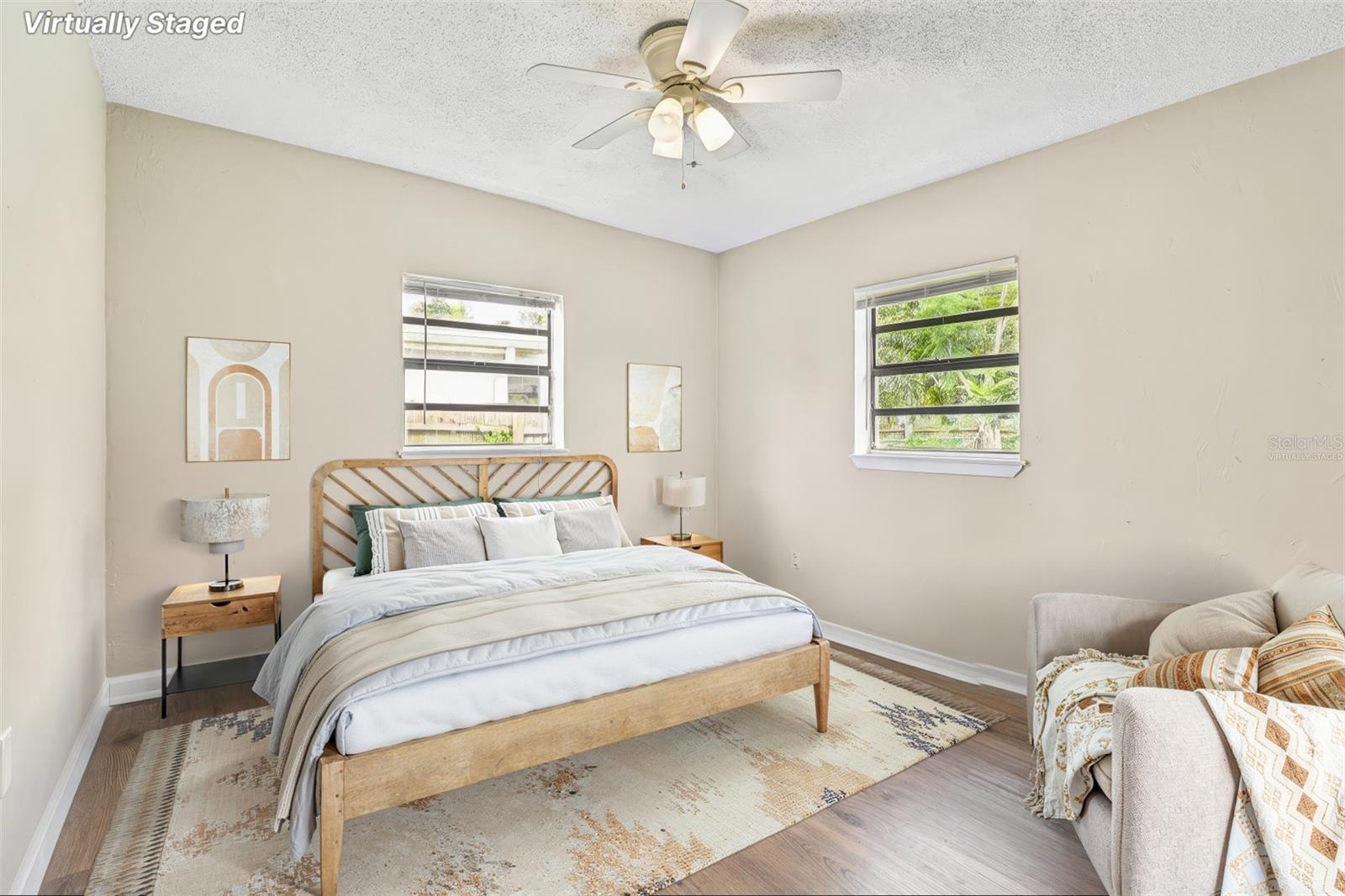 Image 9 of 19 For 702 Solandra Drive