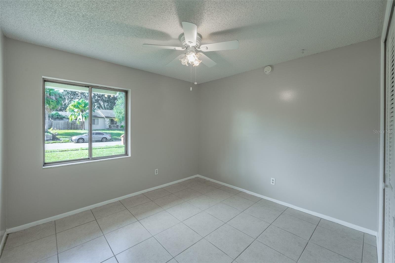 Image 16 of 16 For 605 Antilla Avenue