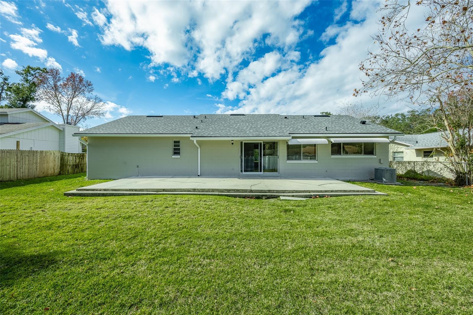 Image 4 of 16 For 605 Antilla Avenue