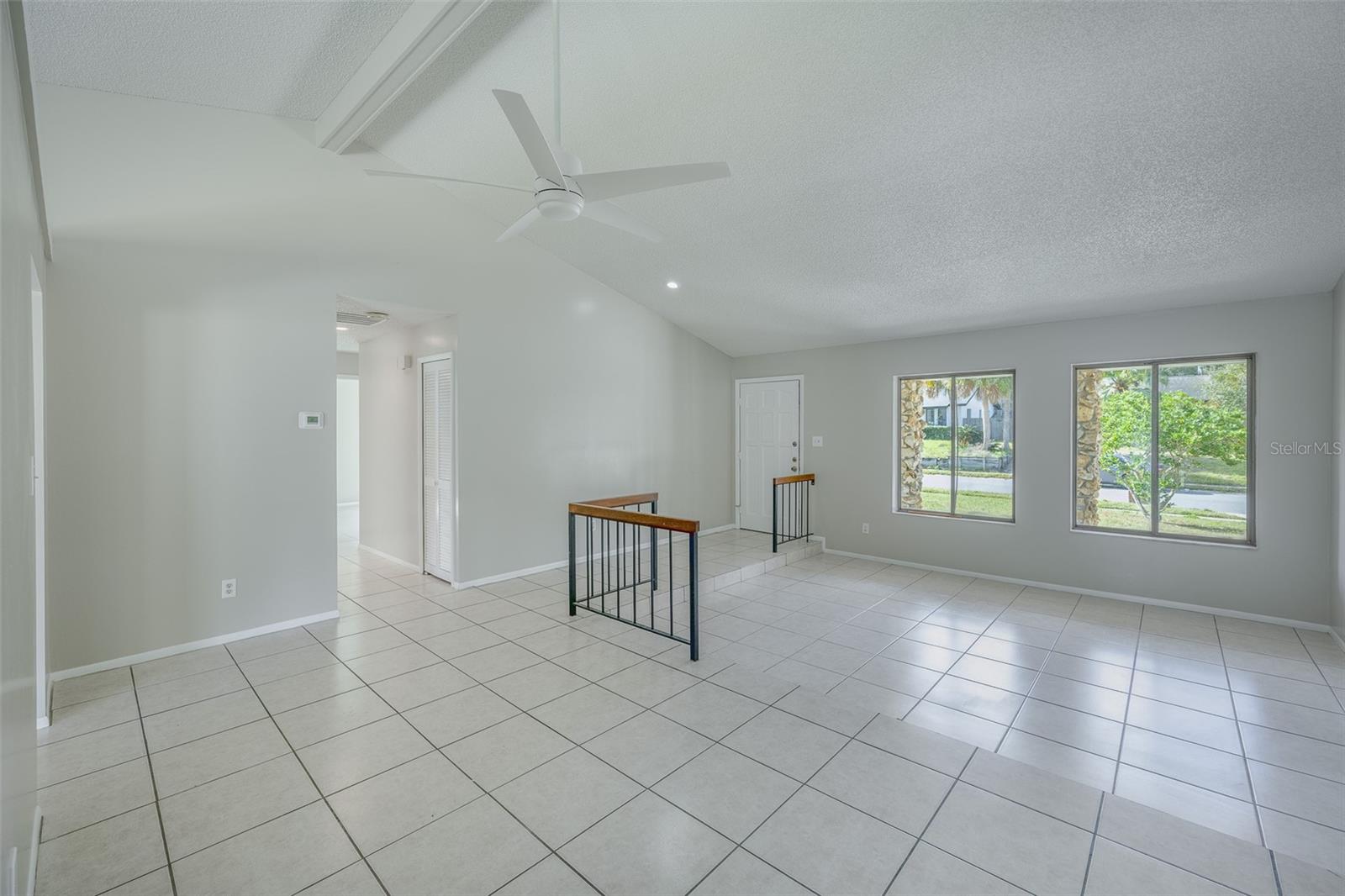 Image 7 of 16 For 605 Antilla Avenue